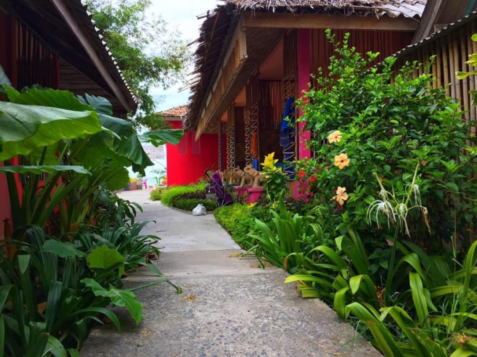 Cha-Ba Bungalow & Art Gallery Koh Lanta Ngoại thất bức ảnh