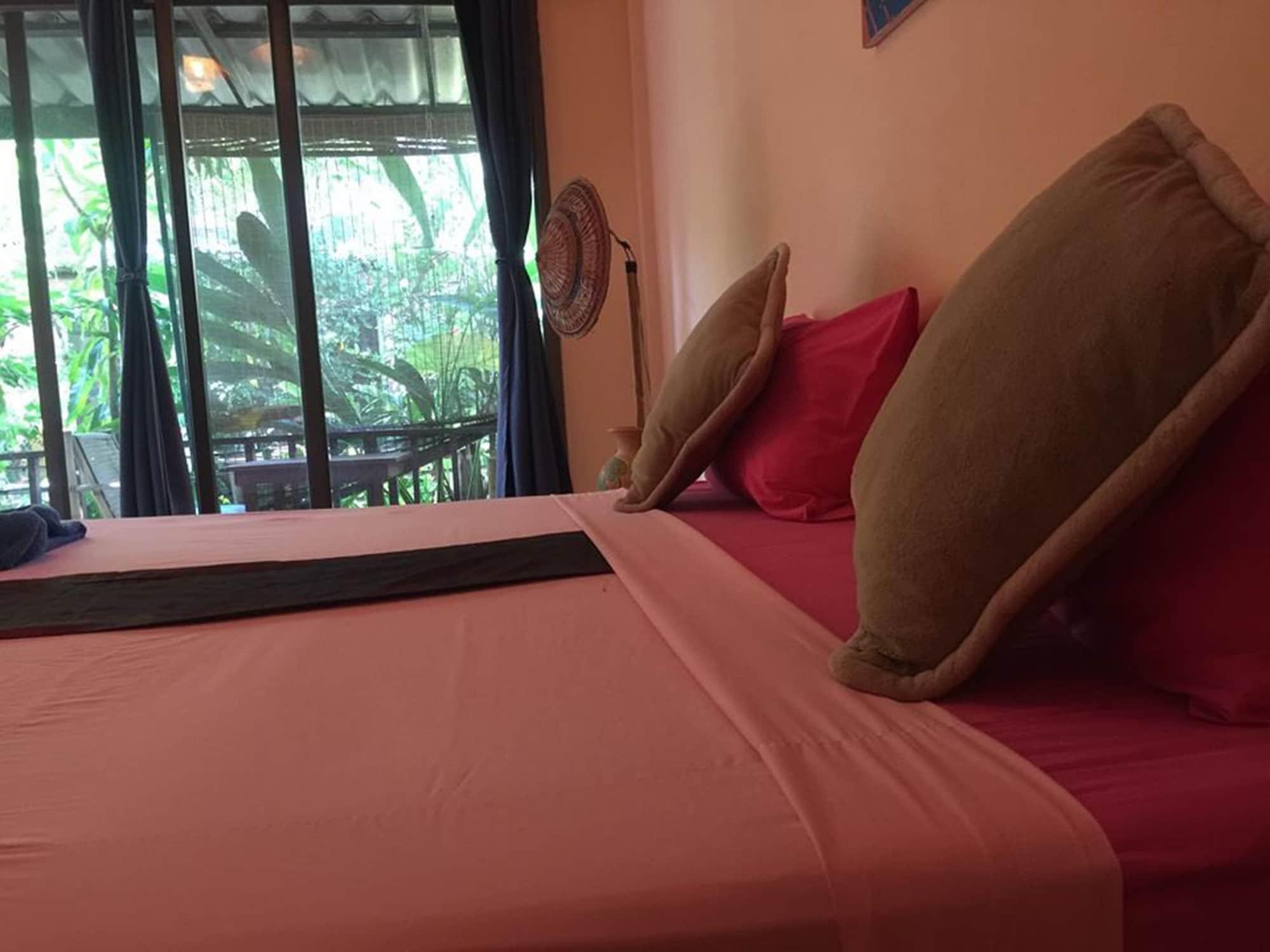 Cha-Ba Bungalow & Art Gallery Koh Lanta Ngoại thất bức ảnh
