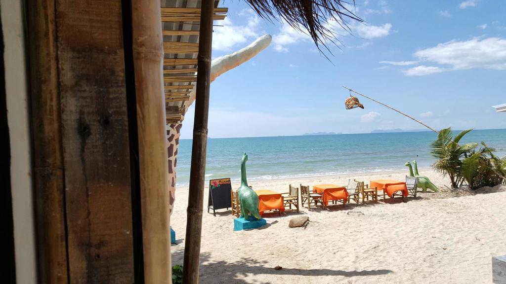 Cha-Ba Bungalow & Art Gallery Koh Lanta Ngoại thất bức ảnh